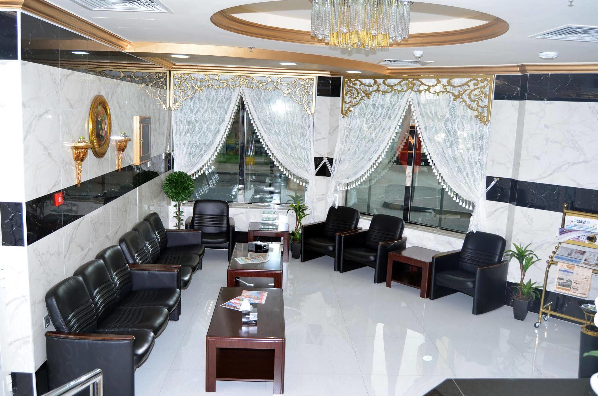Al Khaleej Plaza Hotel Apartment-BAITHANS Ajman Buitenkant foto