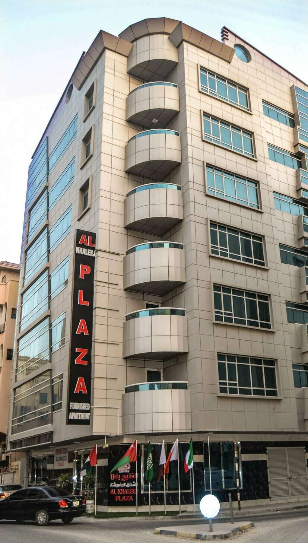 Al Khaleej Plaza Hotel Apartment-BAITHANS Ajman Buitenkant foto