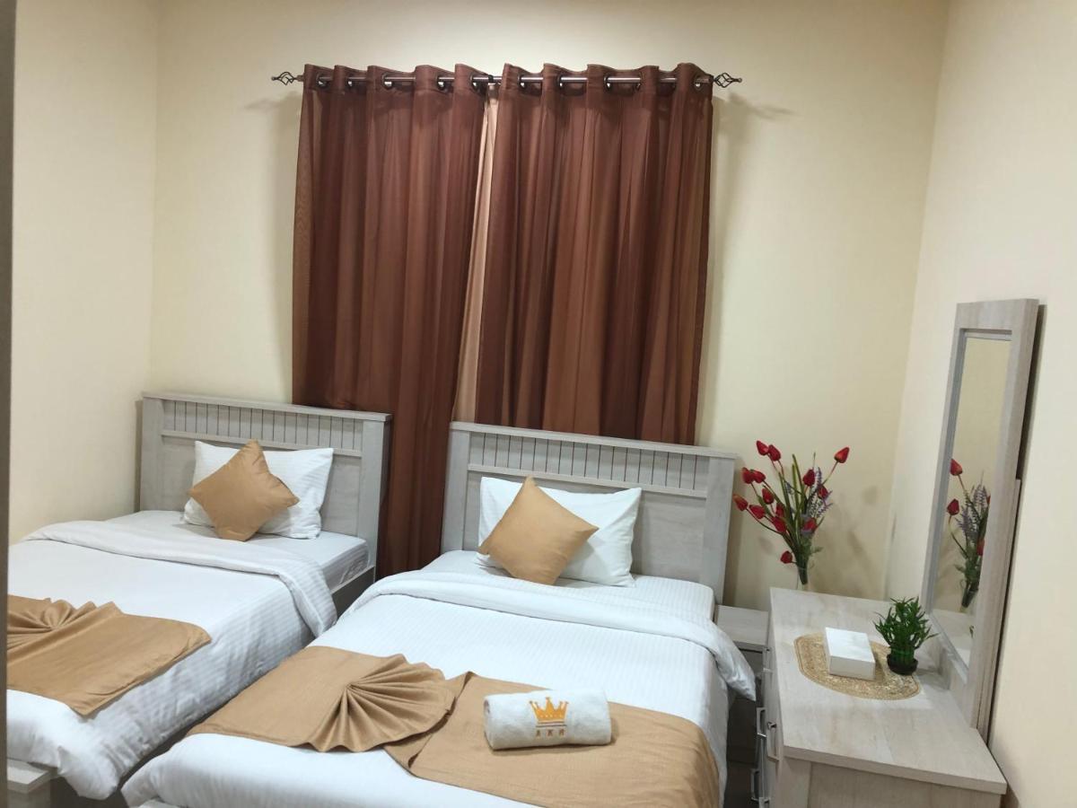 Al Khaleej Plaza Hotel Apartment-BAITHANS Ajman Buitenkant foto