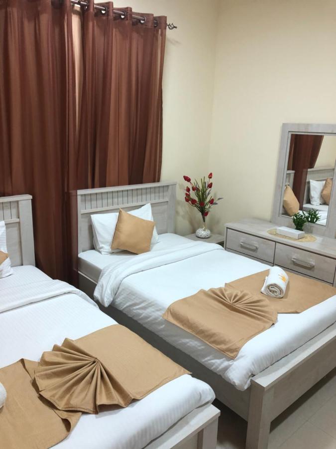 Al Khaleej Plaza Hotel Apartment-BAITHANS Ajman Buitenkant foto